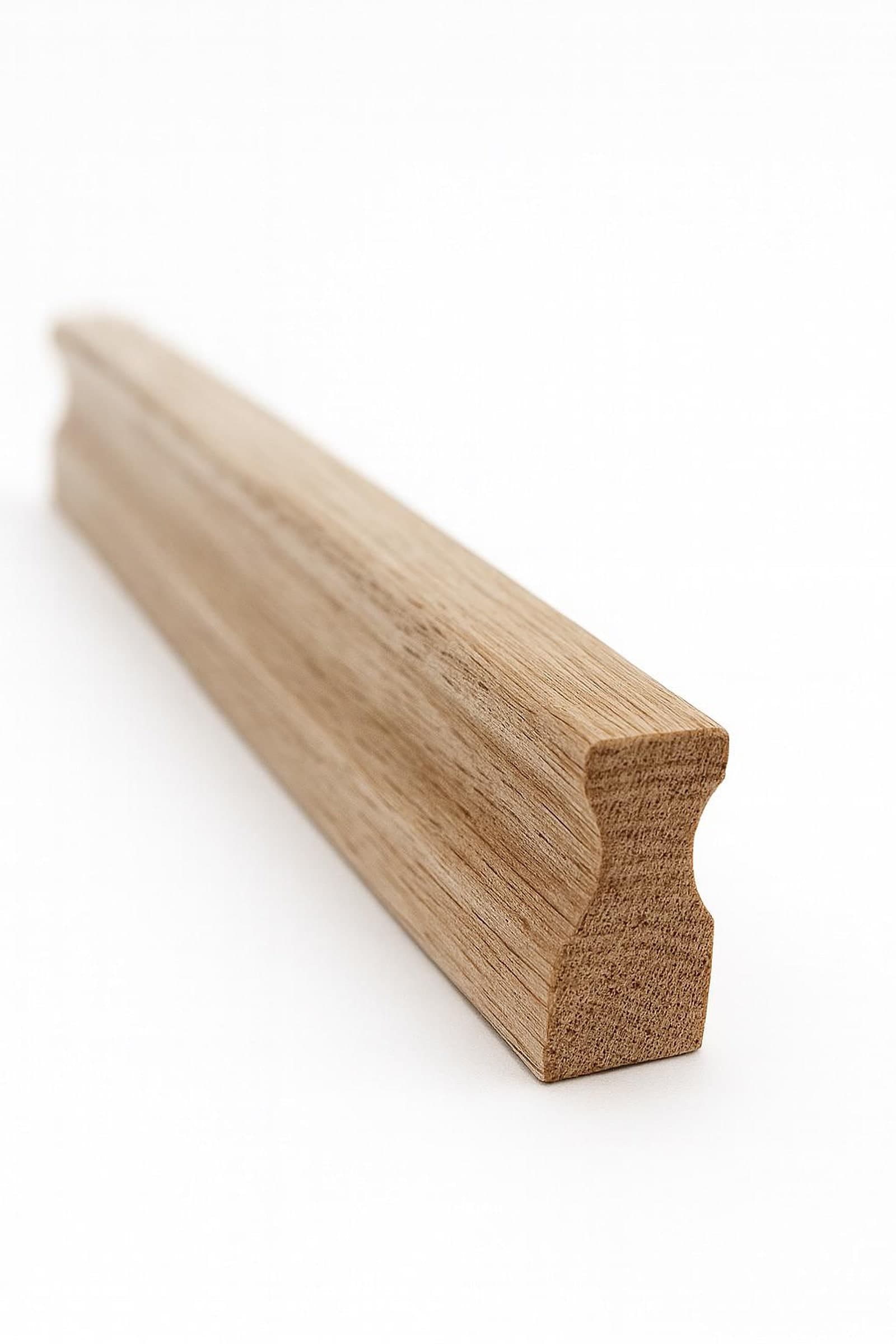 Oak Contour Handle