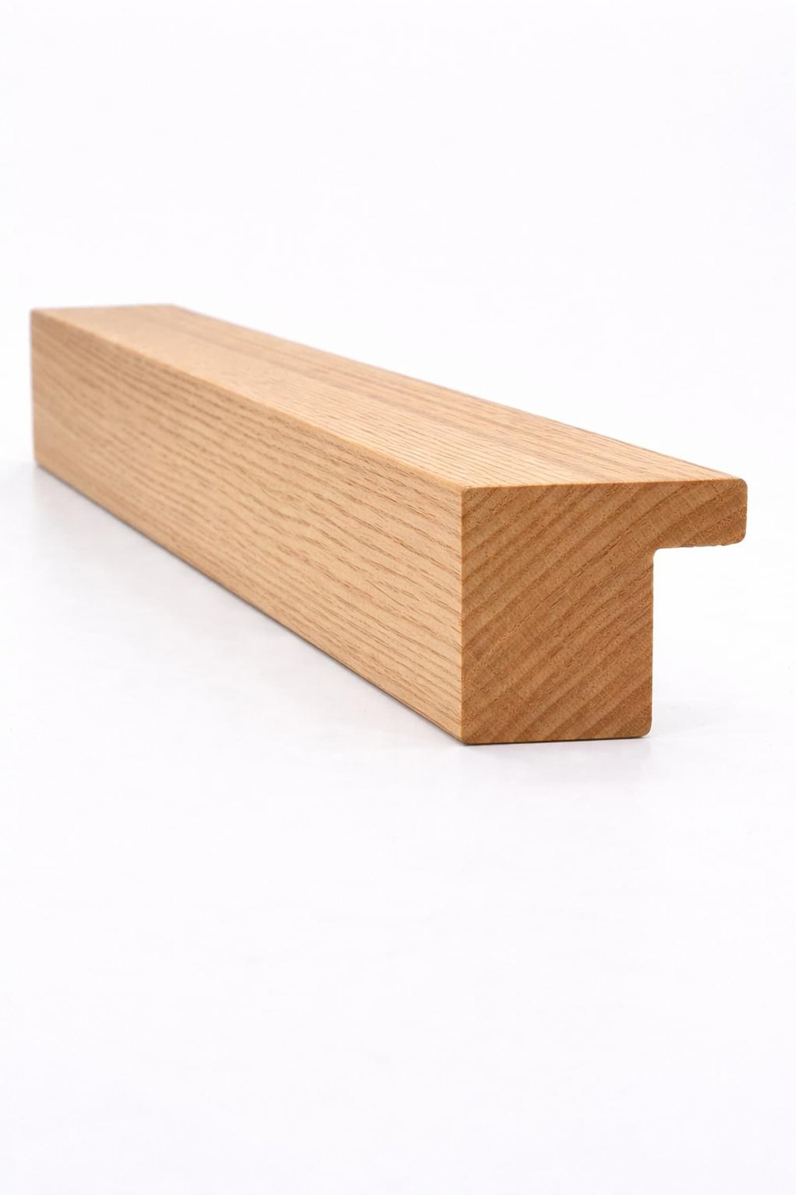 Oak L-Shaped Handle